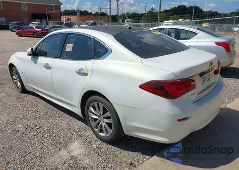 2015 Infiniti Q70 3.7X из США, поврежденный, VIN JN1BY1AR2FM562202
